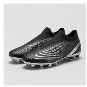 Laceless Black/Silver FG Boots